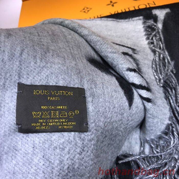 Louis Vuitton Scarf LV00038